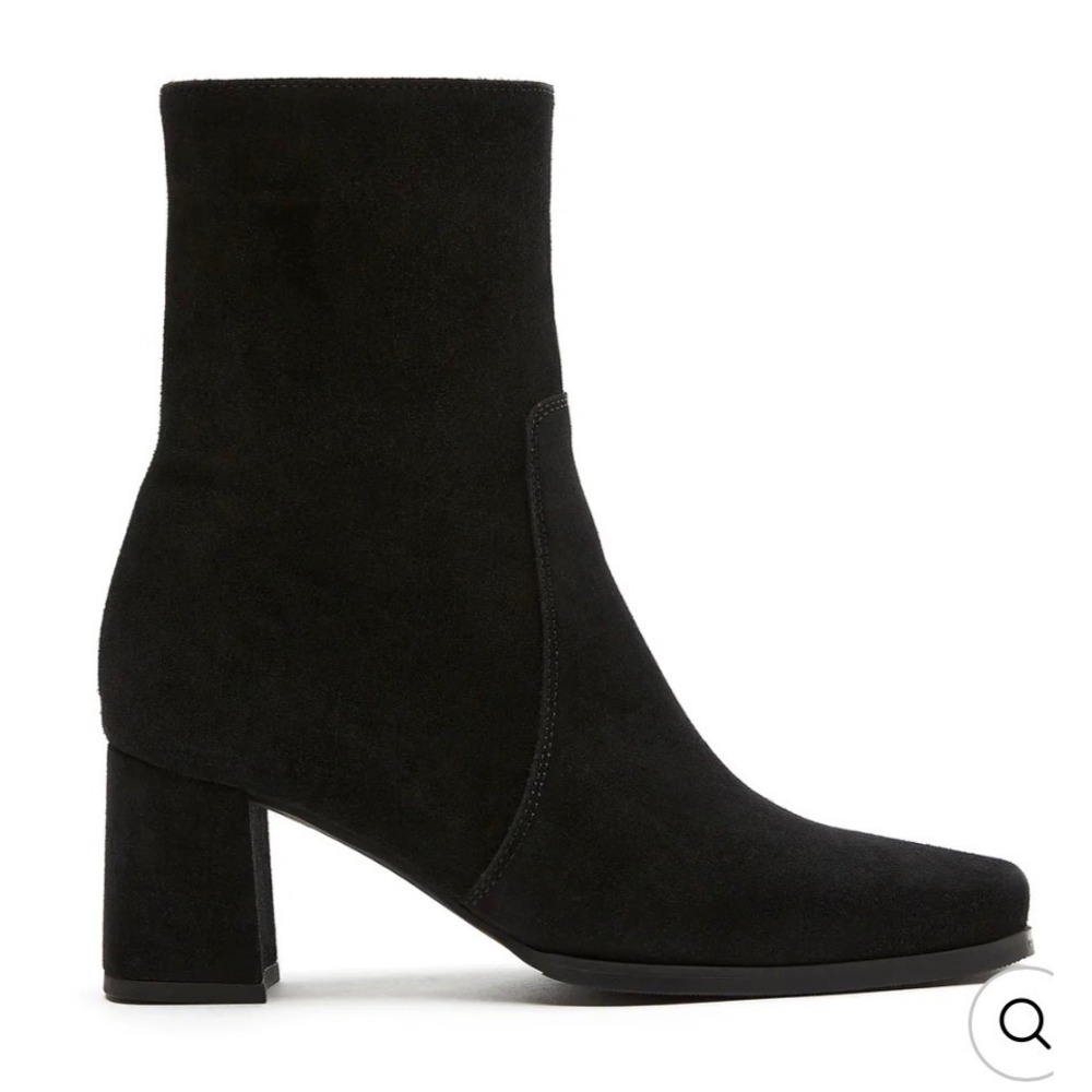 La Canadienne Faye Black Suede Square Toe Block Heel Ankle Boots Womens 9.5